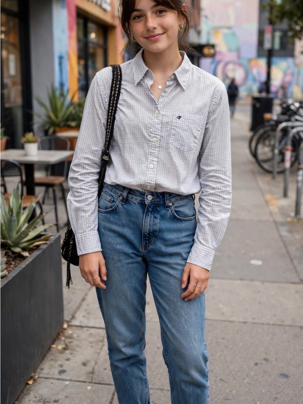 American Eagle Outfitters Vintage Women’s button up shirt size M- Sheer cotton